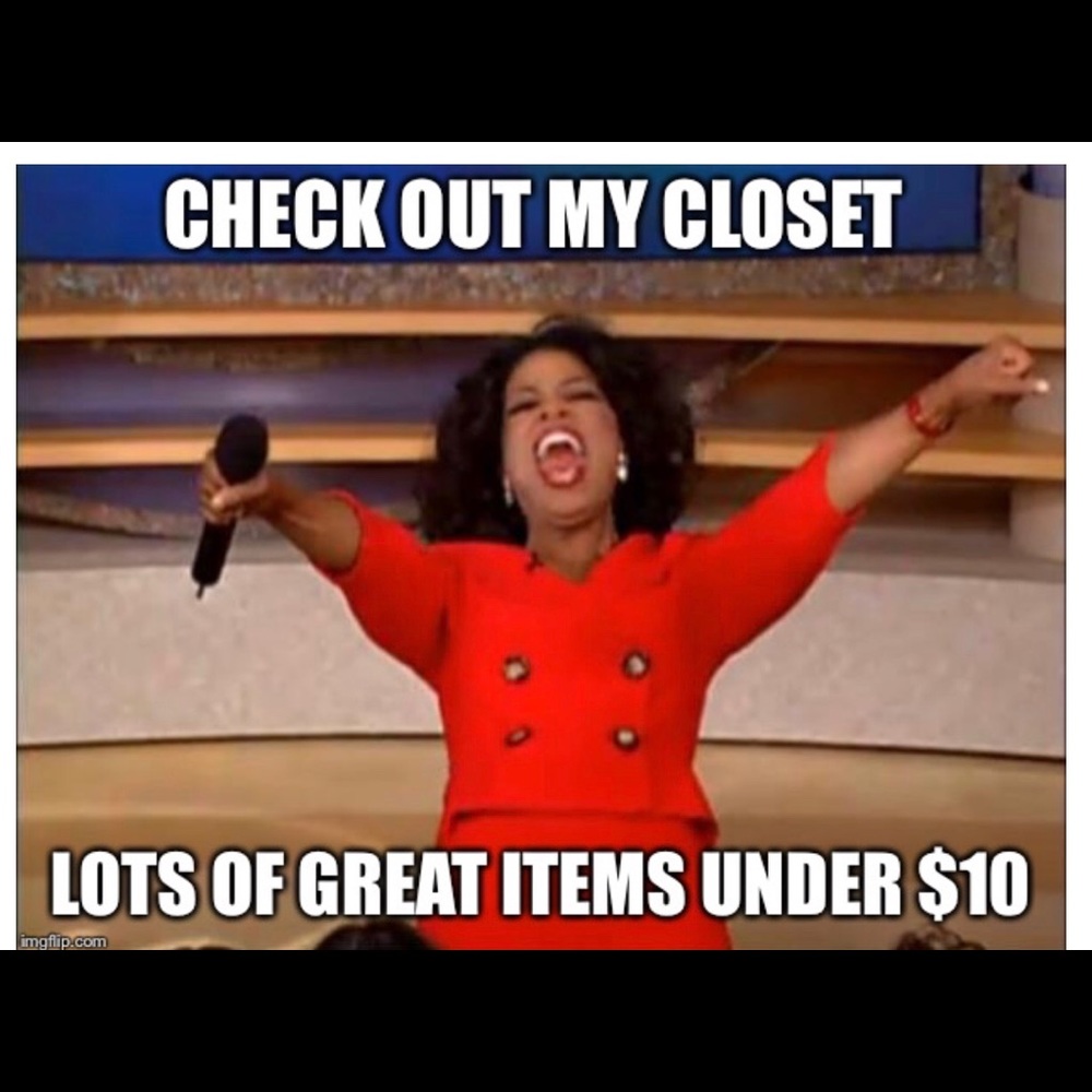 Thanks for checking out my closet 😊